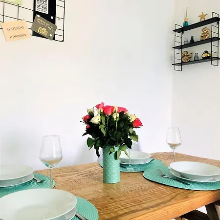 Piekny Apartament W Bardzo Dobrej Lokalizacji